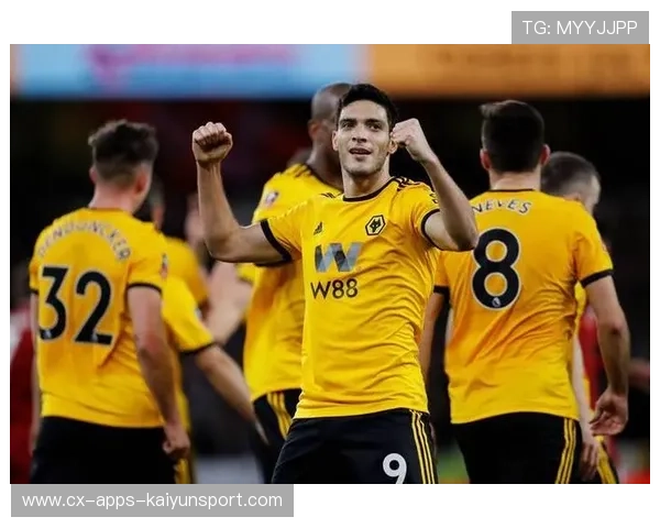 诺丁汉森林与利兹联困境较量 谁能率先走出低谷重回巅峰 诺丁汉森林与利兹联困境较量 谁能率先走出低谷重回巅峰