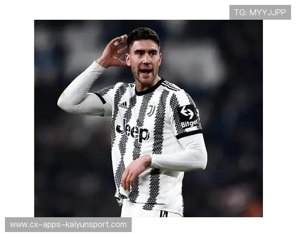 尤文中线干净利落推进,基耶萨推射稳稳入网