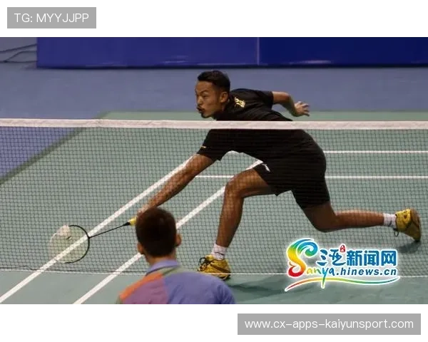 羽毛球铲球极限救回：挑战极限的瞬间艺术