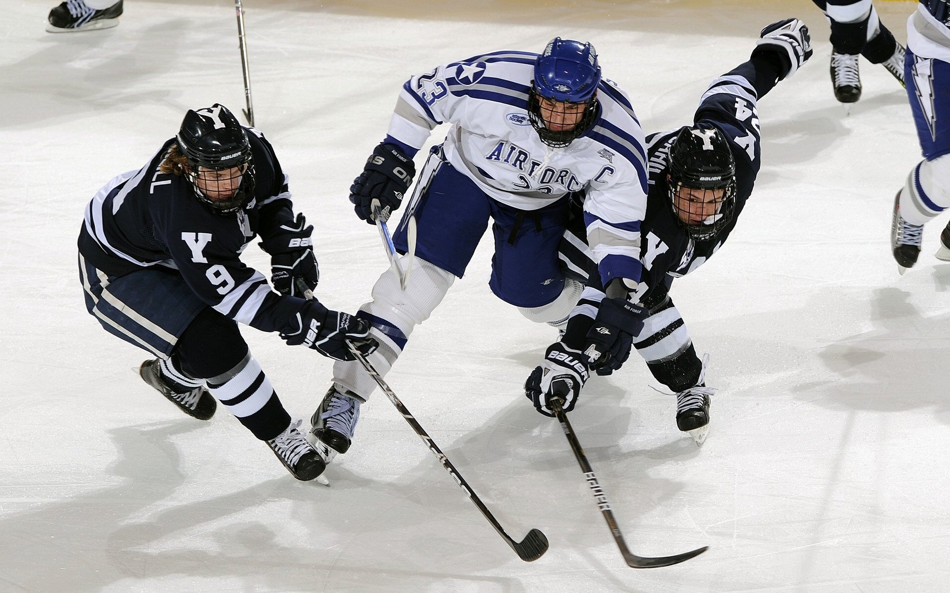 国际篮球赛事竞争激烈，国际国内重要篮球赛事